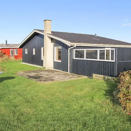 Holiday home Holiday Home Vili *