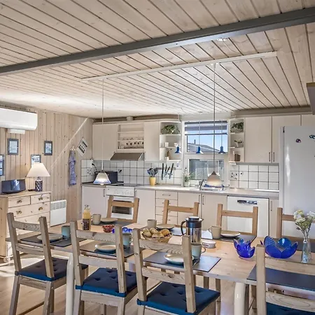 - 441m From The Sea By Interhome Holiday home