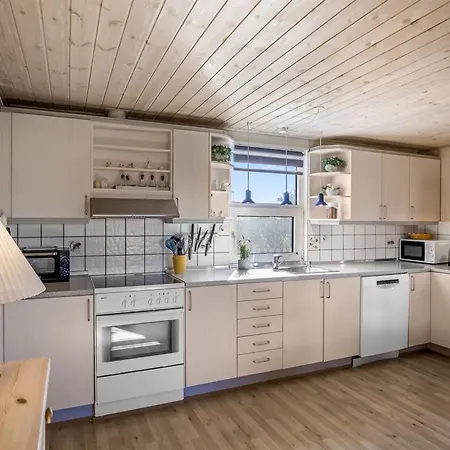 - 441m From The Sea By Interhome *