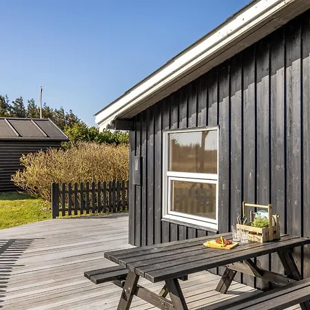 Feriehus - 441m From The Sea By Interhome *